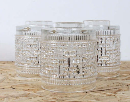 Globes anciens en verre moulé cylindriques