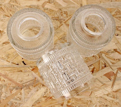 Globes anciens en verre moulé cylindriques