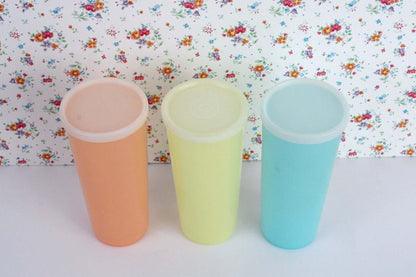 Vintage Gobelets Tupperware grand format coloris pastel