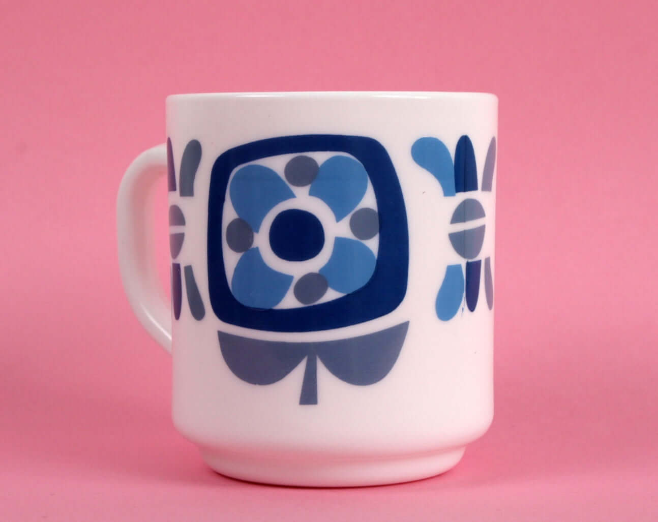 Vintage Mug mobil en arcopal