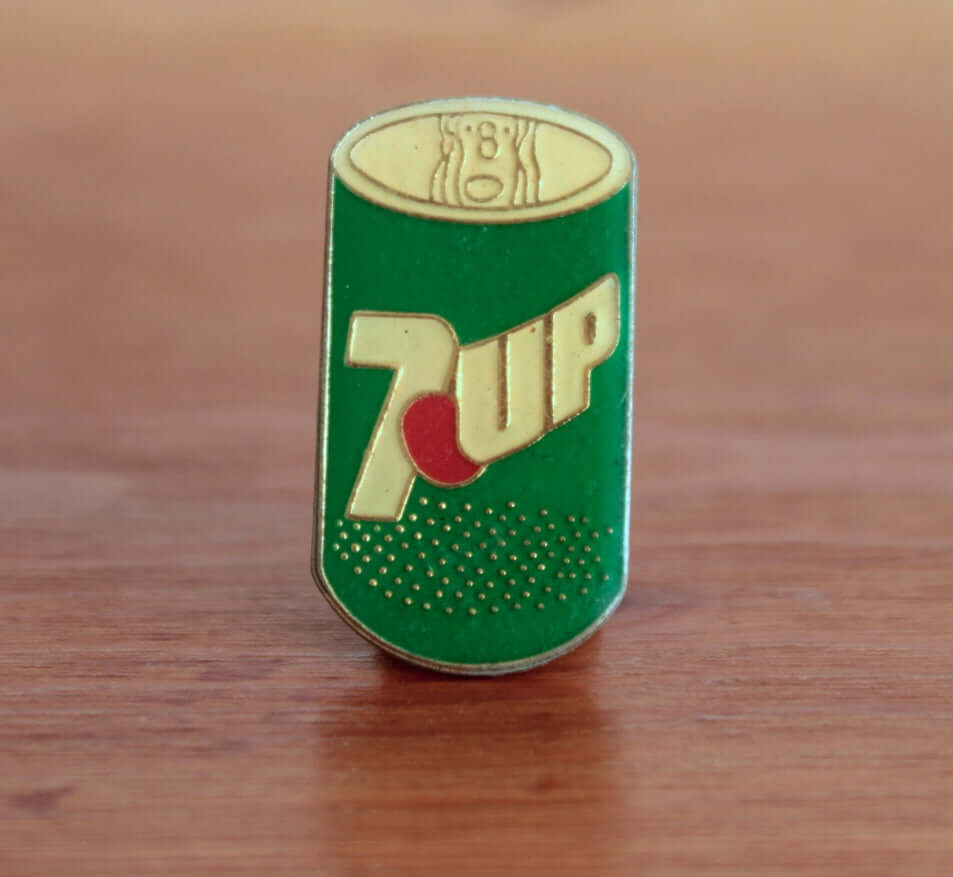 Vintage Pin's publicitaire Seven up