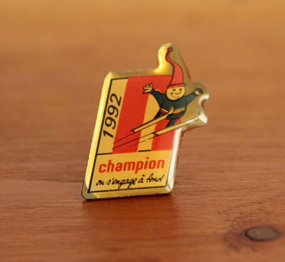 Vintage Pin's supermarchés Champion JO 1992