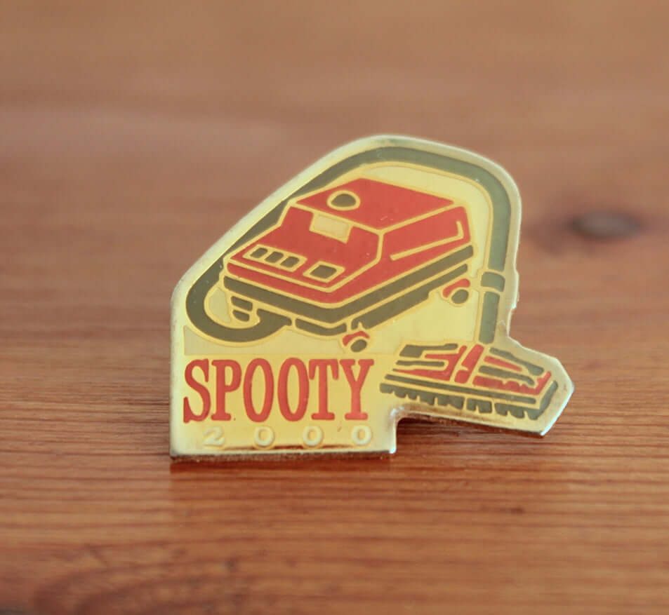 Vintage Pin's Spooty 2000