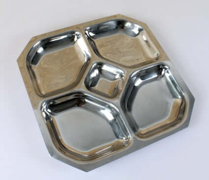 Plateau compartimenté en inox vintage