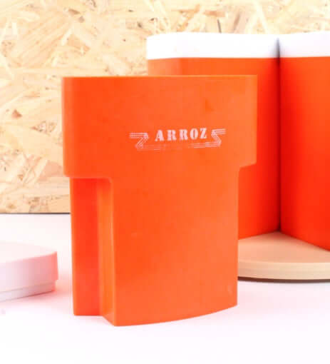 Plateau tournant et boîtes à épices vintages