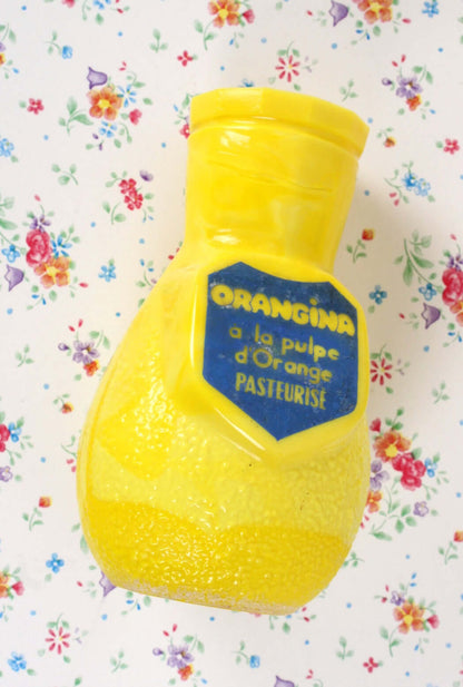 Porte-pailles Orangina vintages en opalex