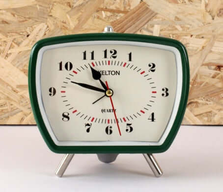 Réveil vintage Kelton métal vert