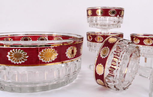 Ensemble saladier et coupes vintages en verre décoré