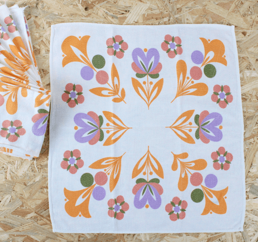 Serviettes de table vintages motif floral