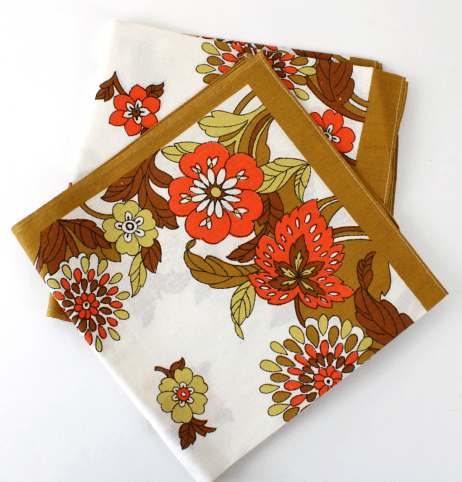 serviettes-table-vintage-fleuries-annees-70