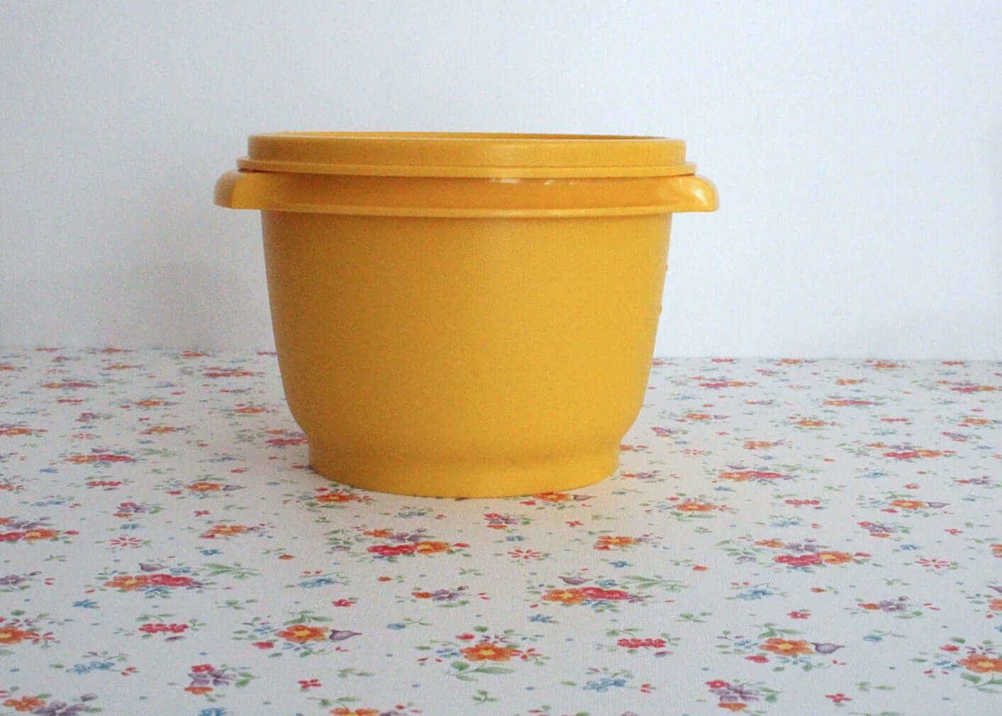 Vintage Boîte Tupperware soleil